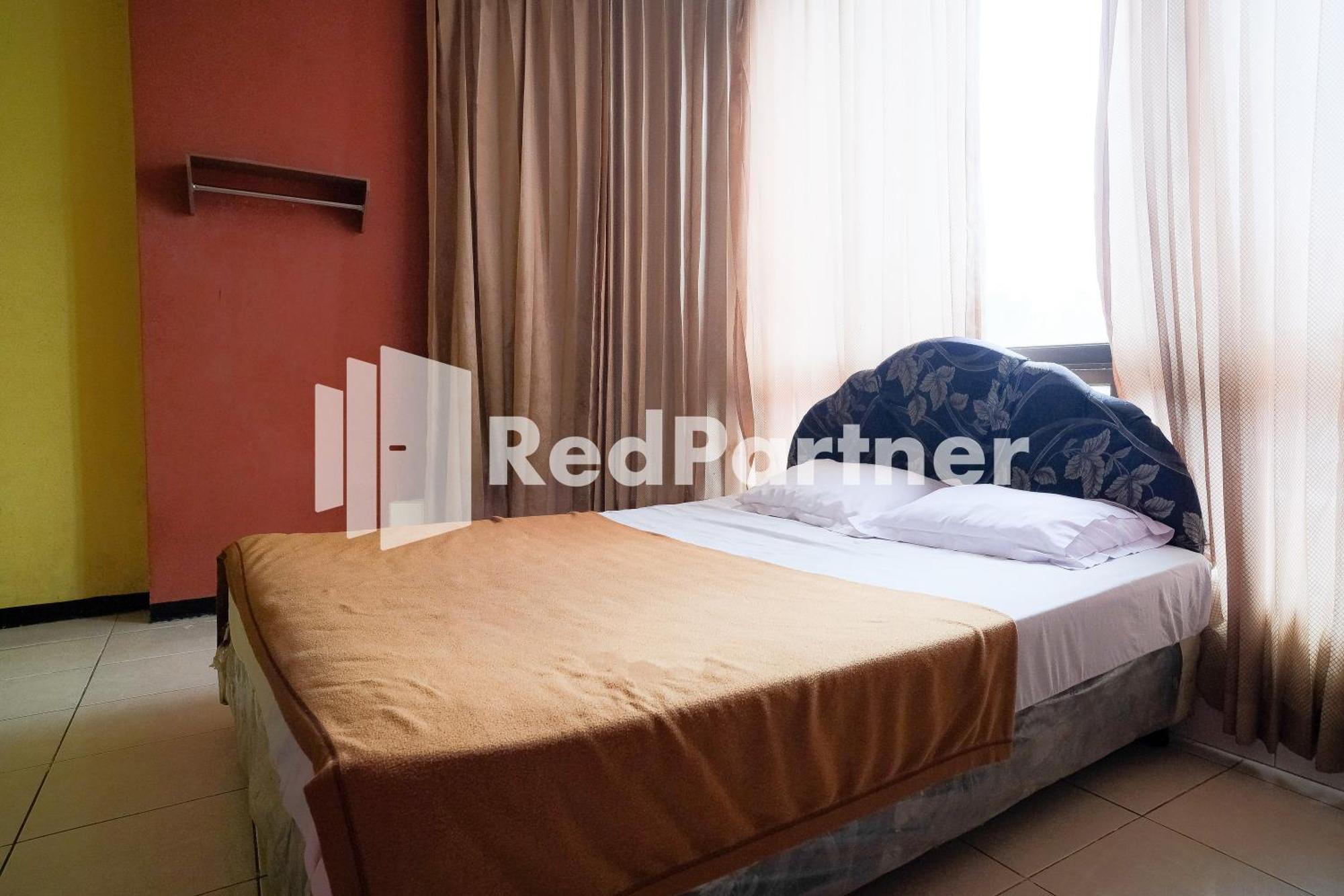 Reddoorz At Sparkling Hotel 수라바야 외부 사진